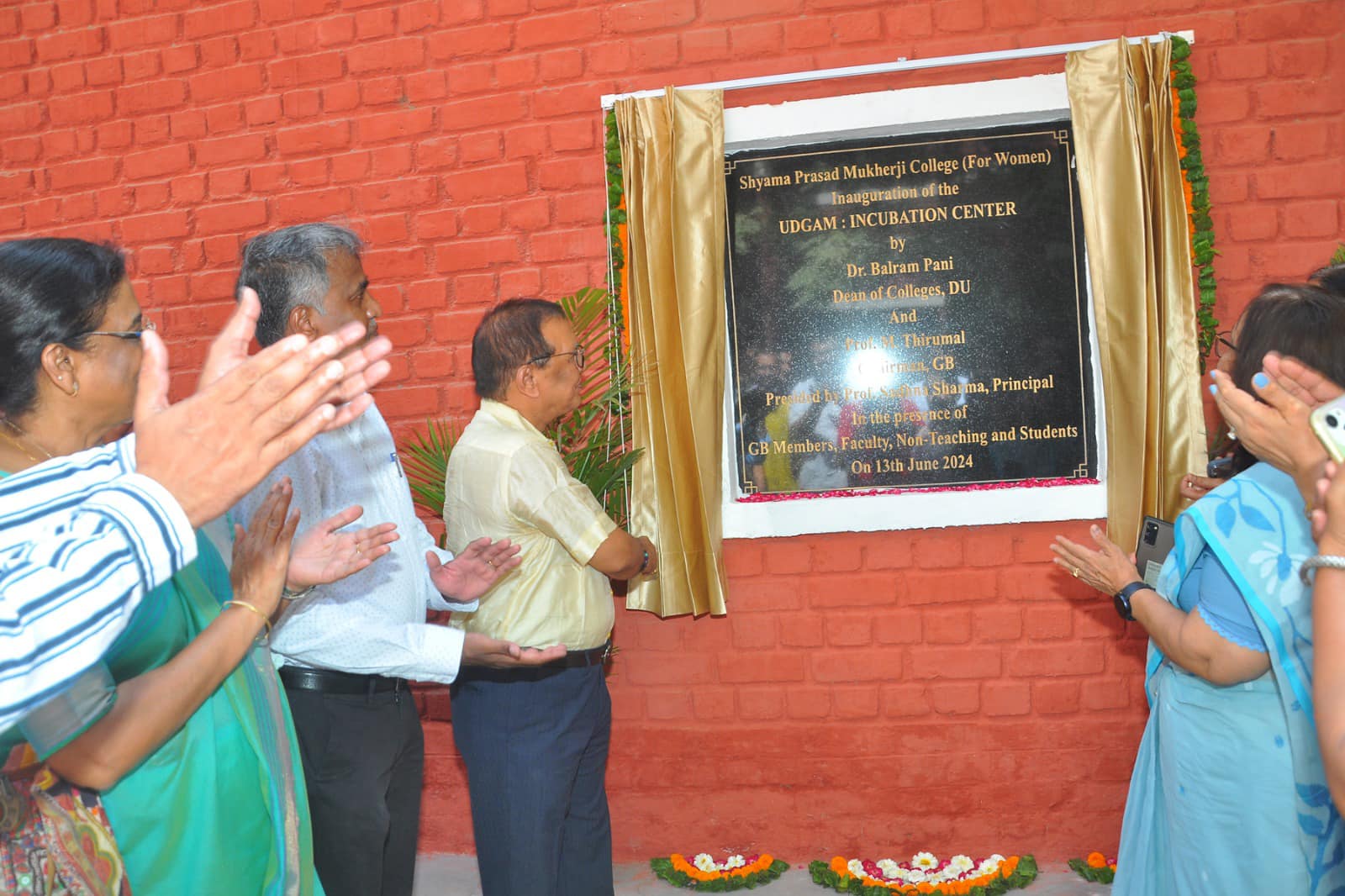 448048323 878978747578162 6518626195049127462 n